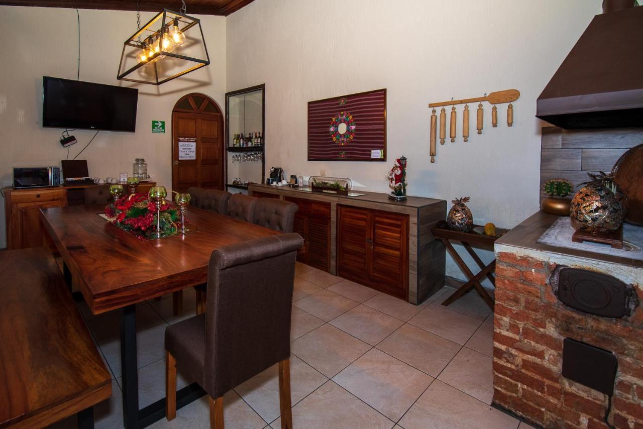 Acanthus Boutique Hotel Quetzaltenango Bagian luar foto